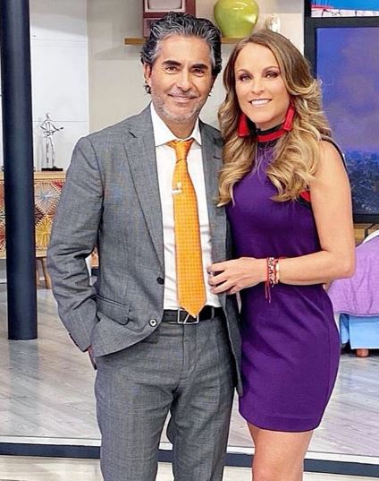 Raúl Araiza with his new love María Amelia Aguilar.