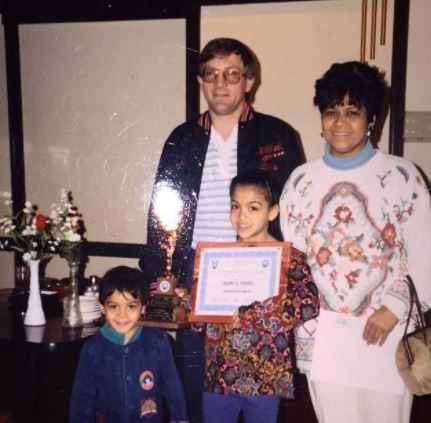 Leilani Mitchell parents.