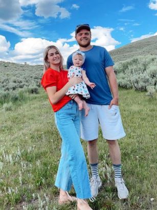 Lindsay Arnold family.
