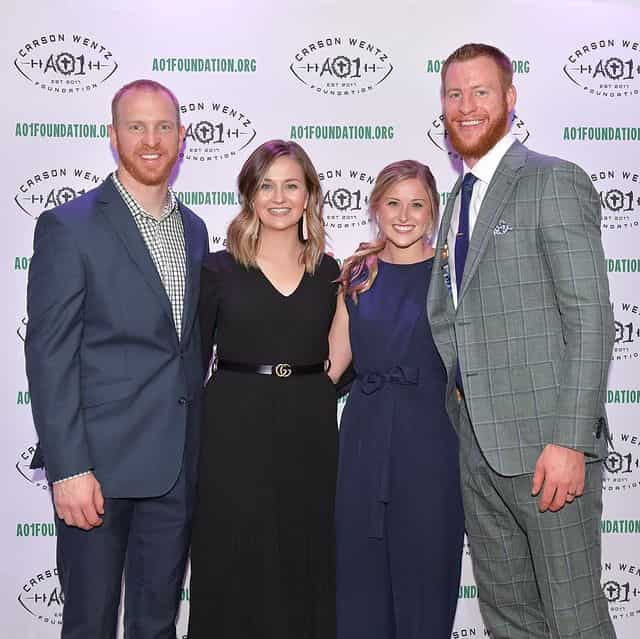 carson-wentz-brother Carson with his elder brother.