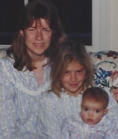 Young Christina Haack with her mother and Sister