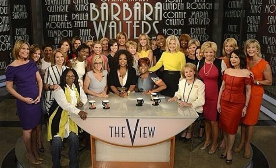 Barbara Walters with The View Crew at her Last Episode