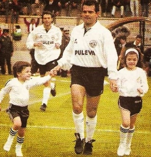 juan-mata-earlylife-image Juan Mata with his dad and his sister Paula Mata when they were young.