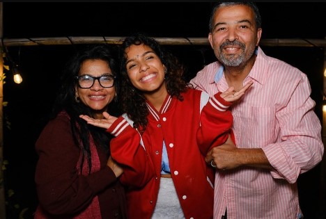 Parijita Bastola with her parents