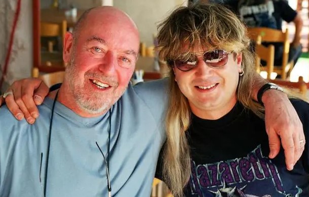 Pete Agnew with his son
