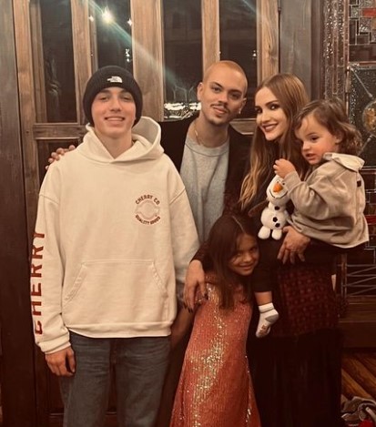 ashlee-simpson-children Ashlee Simpson with her husband and kids
