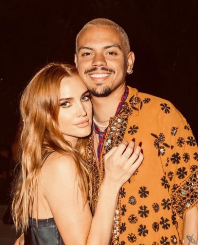 ashlee-simpson-husband Ashlee Simpson with her husband Evan