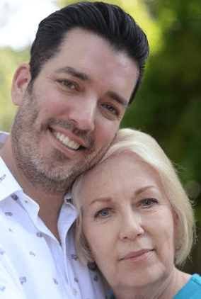 jonathan-scott-with-his-mom Jonathan Scott with his mom