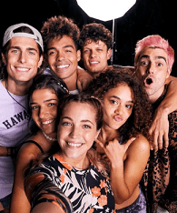 victor-varona-with-the-cast-of-secret-of-summer Victor Varona with the cast of Secrets of Summer