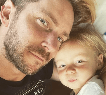 troy-baker-with-his-son Troy Baker with his son