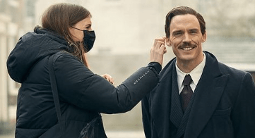 sam-claflin-getting-ready-as-oswald-mosley Sam Claflin getting ready as Oswald Mosley for Peaky Blinders
