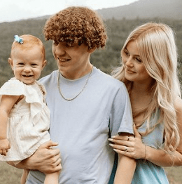 Brooke Morton Bio - Net Worth, Parents, Wiki, Family, Children, Husband