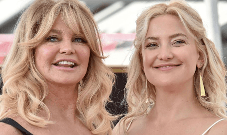 Cindy Williams with her stepdaughter Kate Hudson