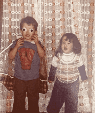 Rob McElhenney Bio - Wife, Net Worth, Kids, Sister, Family, Siblings