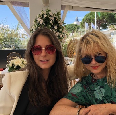 Justine Wachsberger with her mother.