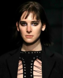 Hari Nef ay Eckhaus Latta Fall 2022