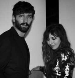 michiel-huisman-with-his-wife Michiel Huisman with his wife Tara Elders