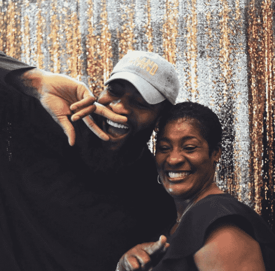 andre-drummond-mother-min Andre Drummond with his mother