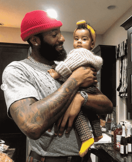 andre-drummond-daughter-min Andre Drummond with his daughter