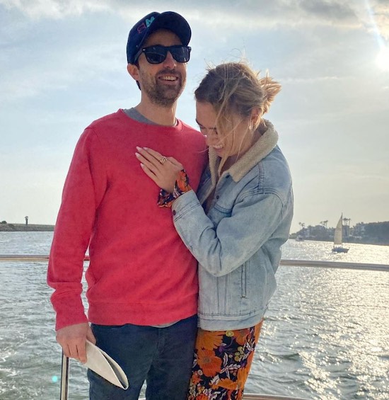 Josh Zuckerman Bio Wife, Siblings, Net Worth, Age, Family, Parents