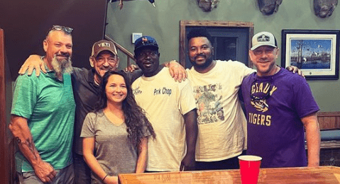 pickle-wheat-with-the-team-of-swamp-people Pickle Wheat with the team of Swamp People