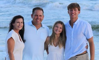 austin-with-family Austin with his family