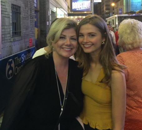 stefanie-scott-mother Stefanie Scott parents