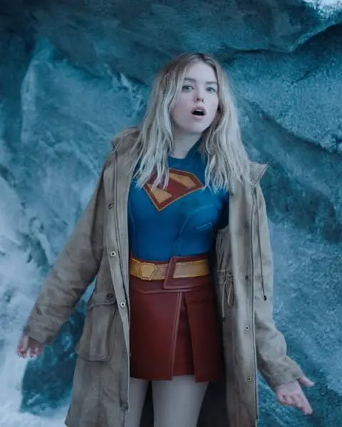 Actress Eve Ridley as Ruthye Marye Knoll in a Supergirl costume.