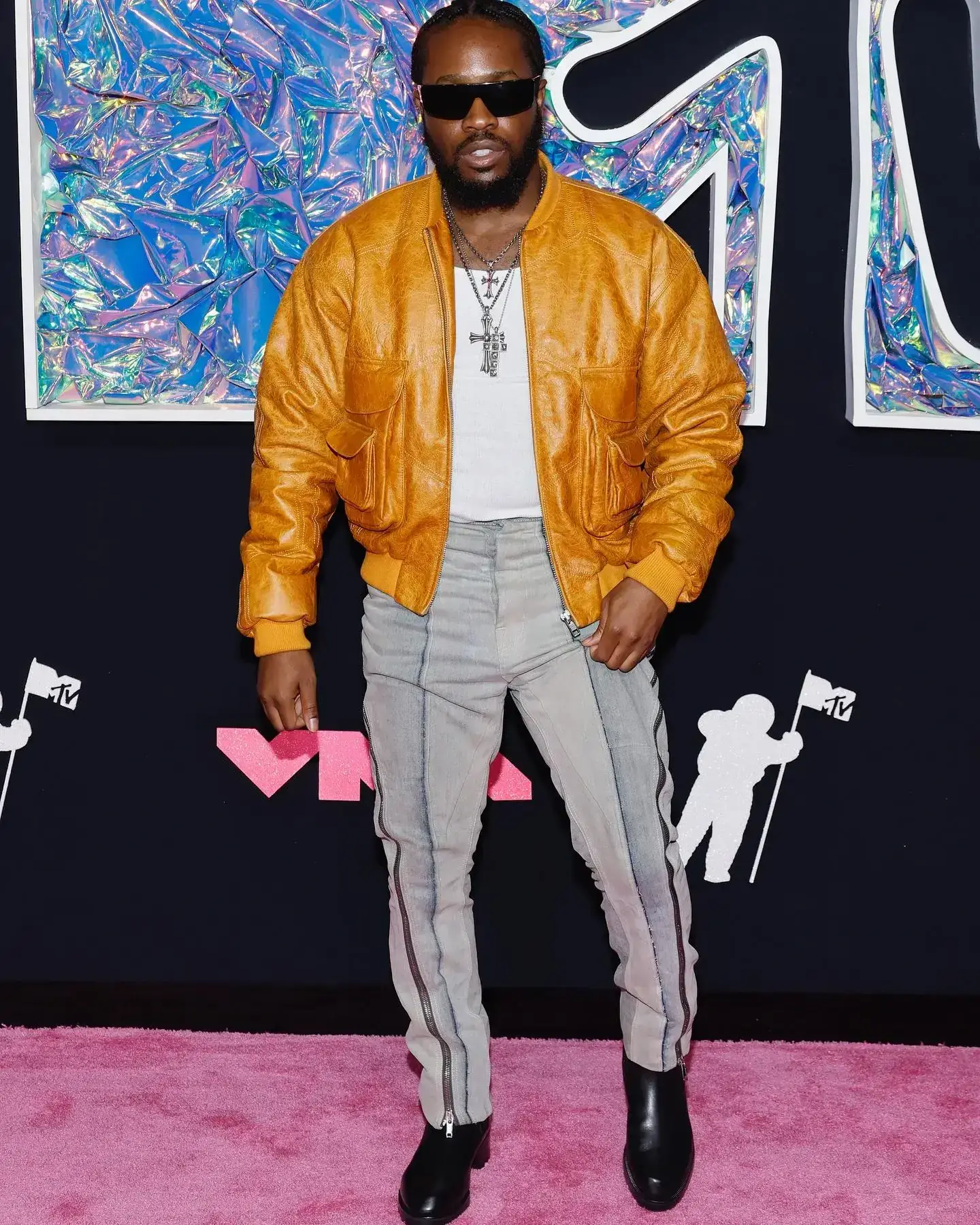 Shameik Moore poses on the MTV.