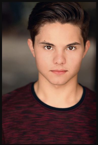 Zach Callison Dating, Girlfriend, Family, Net Worth, Gay
