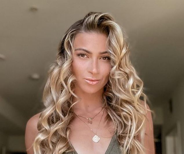 Daniella Karagach