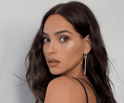 Adria Arjona