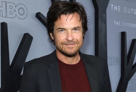 Jason Bateman Bio - Siblings, Family, Married, Wife, Children, Net Worth