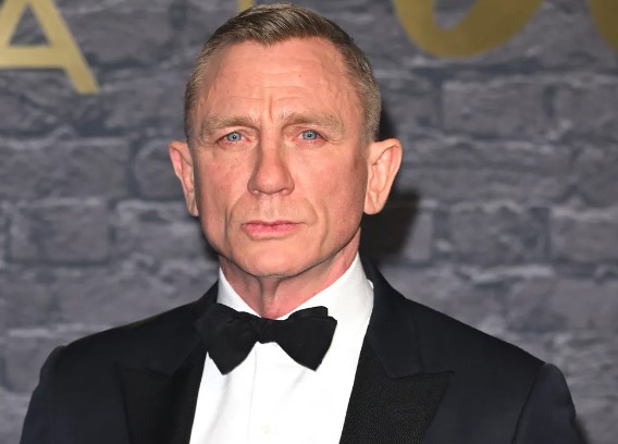 Daniel Craig Bio - Family, Wife, Children, Net Worth, Wiki, Age, Daughter