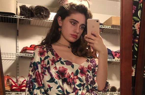 Rachel Sennott Bio - Net Worth, Boyfriend, Dating, Parents, Height, Wiki