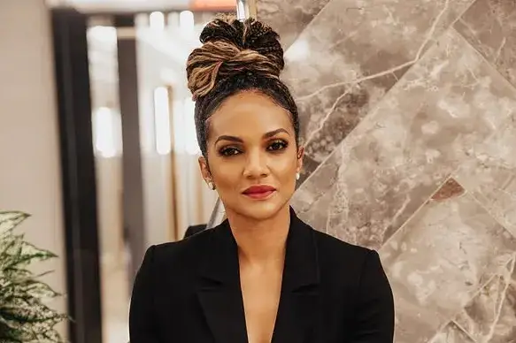 Mekia Cox