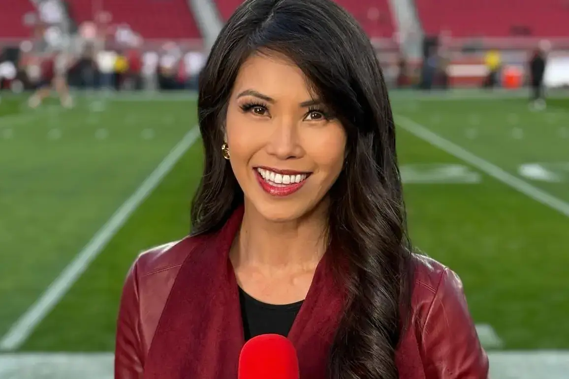 Janelle Wang