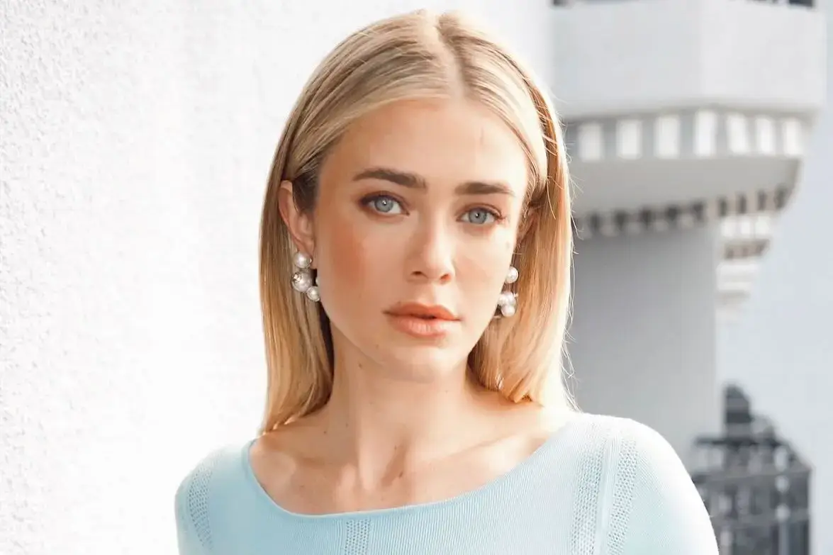 Melissa Roxburgh