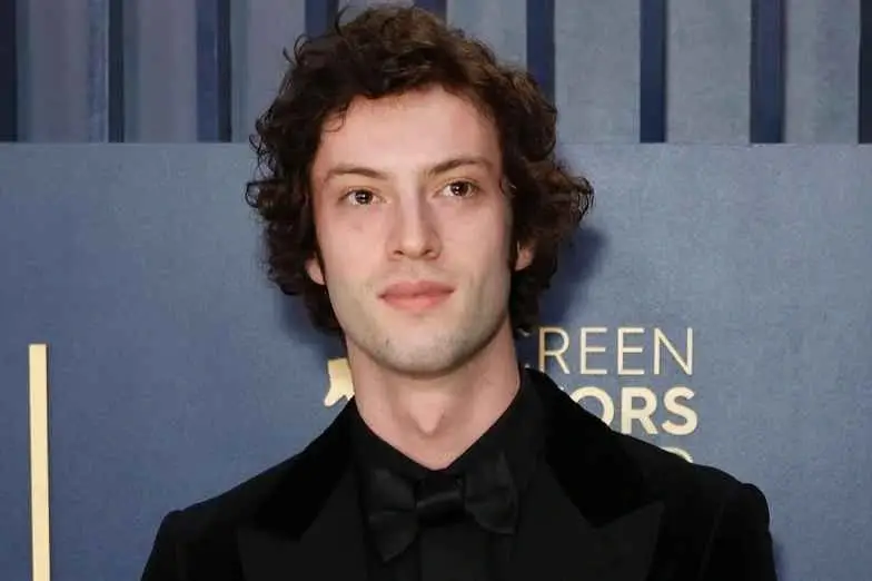 Dominic Sessa.