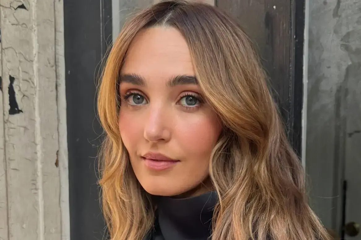 Chloe Fineman