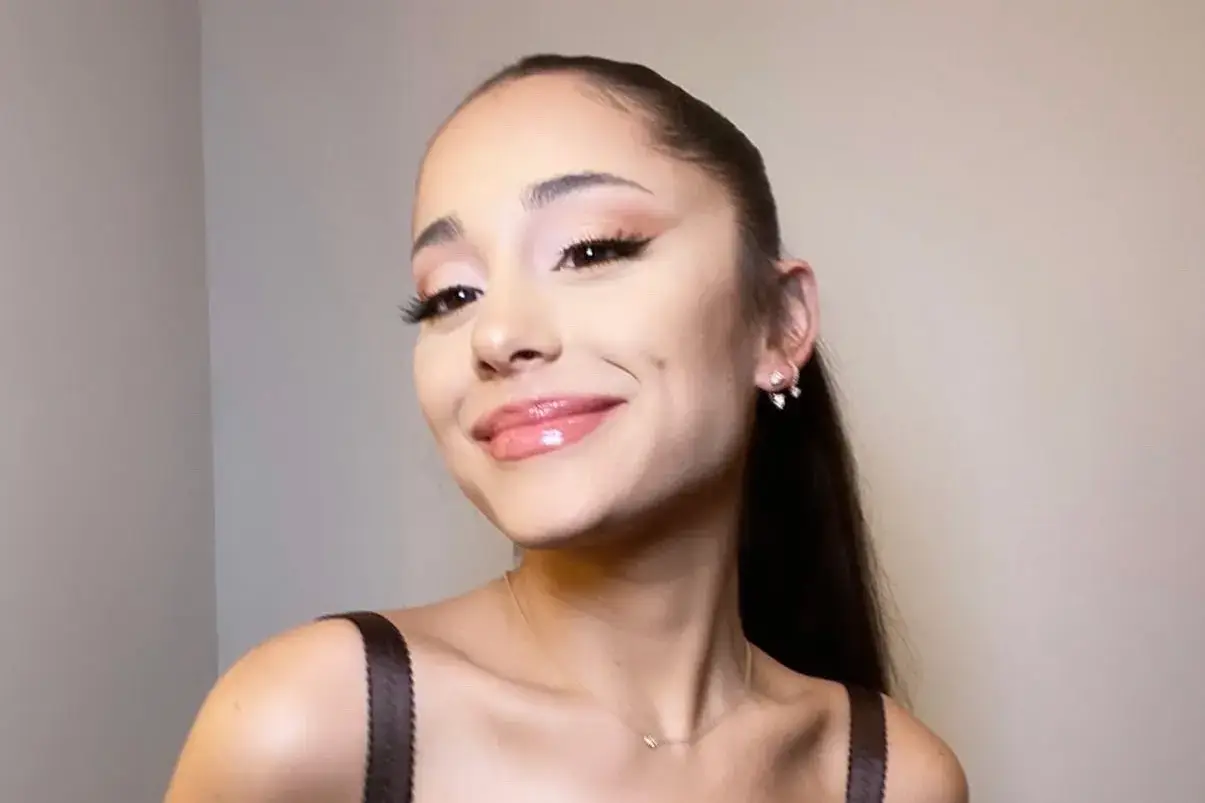 Ariana Grande.️
