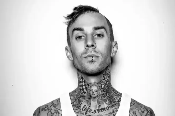 Travis Barker️
