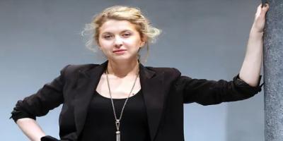 Nina Arianda