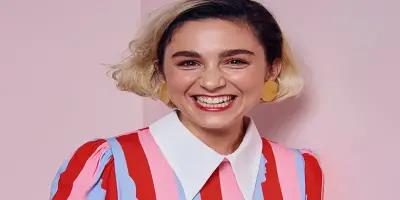 Molly Ephraim with blonde hair.