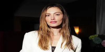 Phoebe Tonkin