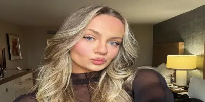 Anna Jay