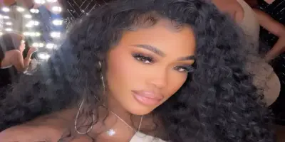 Lira Galore