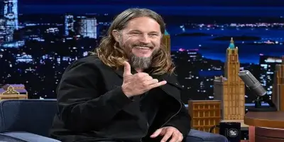 Travis Fimmel