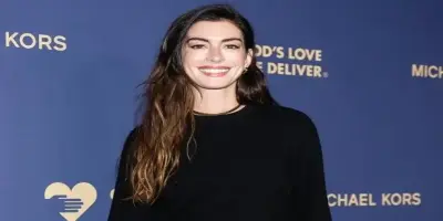Anne Hathaway